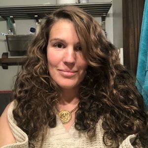 Meet your Posher, Devon